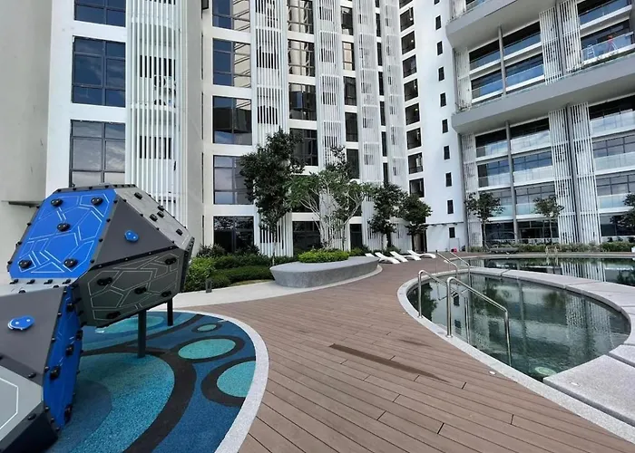 The Shore Kota Kinabalu By Ems Executive Suites Seaview