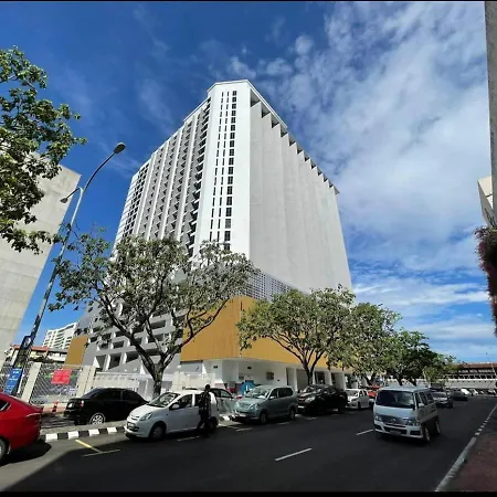 The Shore Kota Kinabalu By Ems Executive Suites Seaview Exterior photo