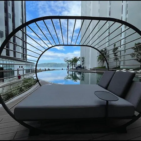 The Shore Kota Kinabalu By Ems Executive Suites Seaview Exterior photo