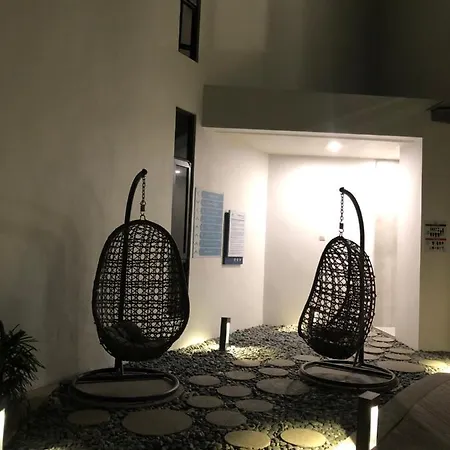 The Shore Kota Kinabalu By Ems Executive Suites Seaview Exterior photo