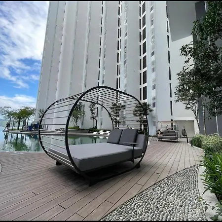 The Shore Kota Kinabalu By Ems Executive Suites Seaview Exterior photo